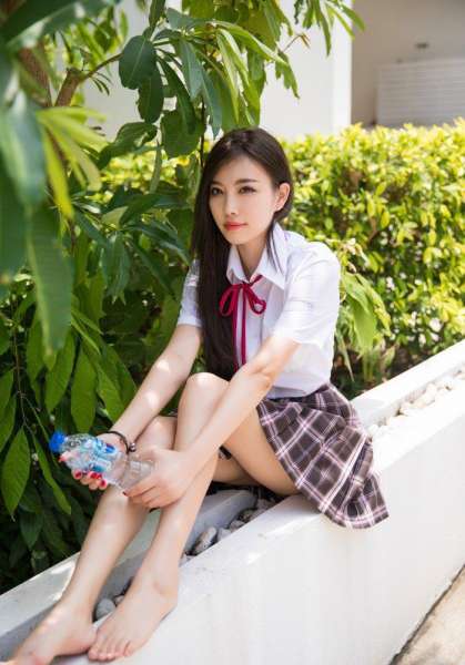 清新不失性感 秀人最美女神杨晨晨学生制服令得人心动[23P]