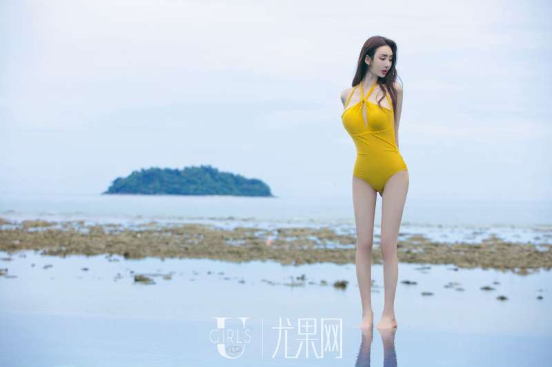 于思琪 性感美女写真套图