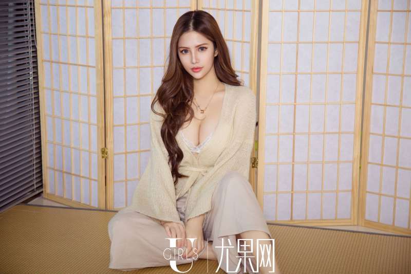 若彤BOOMBOOM 性感美女写真套图