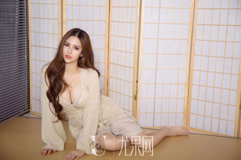 若彤BOOMBOOM 性感美女写真套图