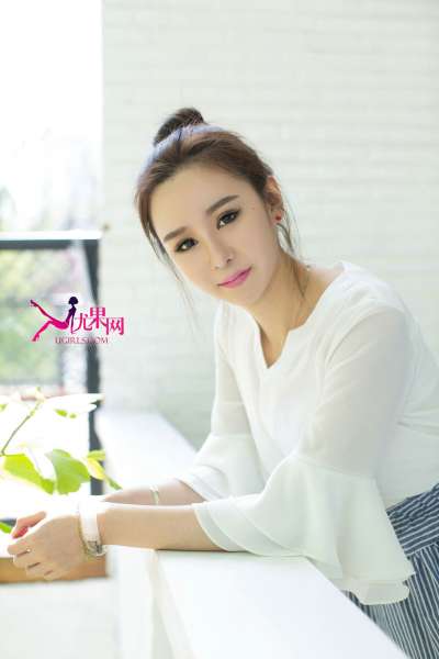 小软 - 温柔的柔软熟女诱惑