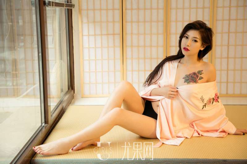 杜花花 巨乳美女写真套图