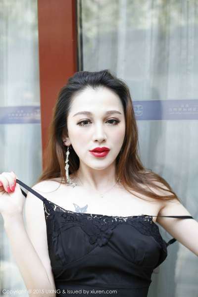 沈璐Lulu - Sexy女神巨乳翘臀写真套图