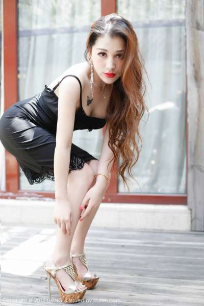 沈璐Lulu - Sexy女神巨乳翘臀写真套图