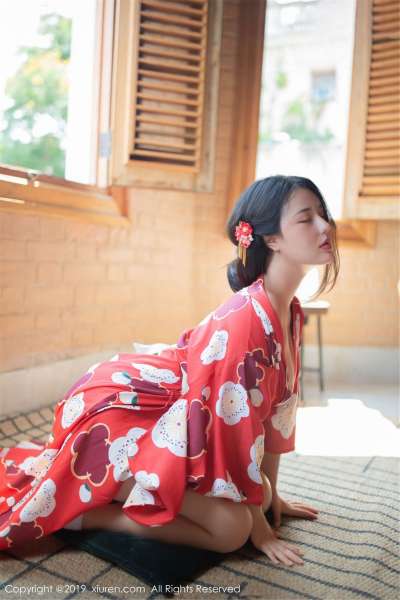 女神@Manuela玛鲁娜迈阿密旅拍翘臀写真