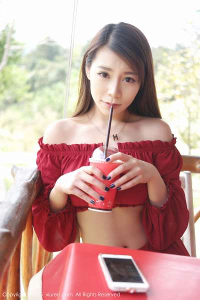 vetiver嘉宝贝儿(嘉哥)-一月泰国旅拍的第二套写真