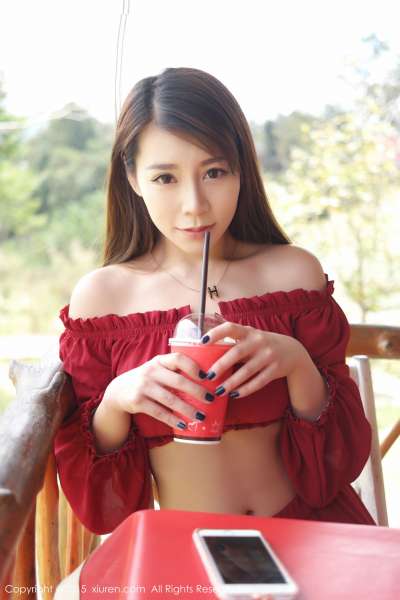 vetiver嘉宝贝儿(嘉哥)-一月泰国旅拍的第二套写真