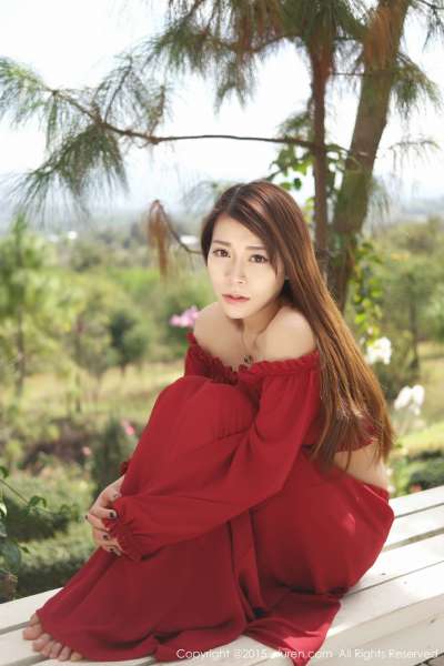 vetiver嘉宝贝儿(嘉哥)-一月泰国旅拍的第二套写真