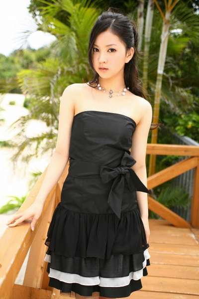 麻亚里《美少女とはカクアルベキ!》女优写真集