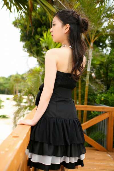 麻亚里《美少女とはカクアルベキ!》女优写真集