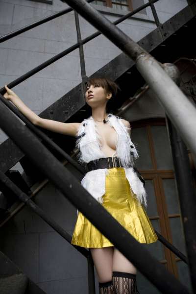 中山惠《女优游戯》诱惑写真集