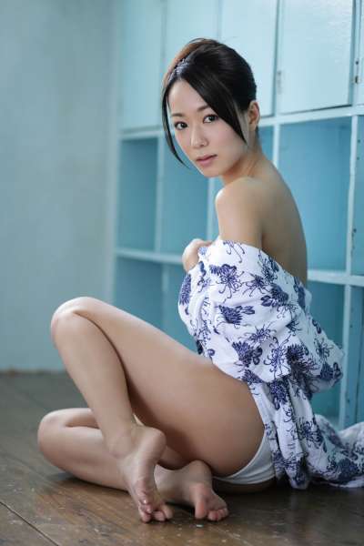 清水ゆう子《SEXY解禁！》性感美女写真集