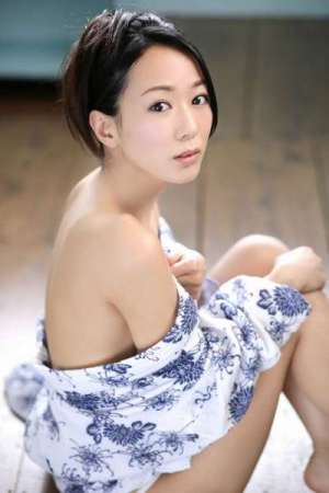 清水ゆう子《SEXY解禁！》性感美女写真集