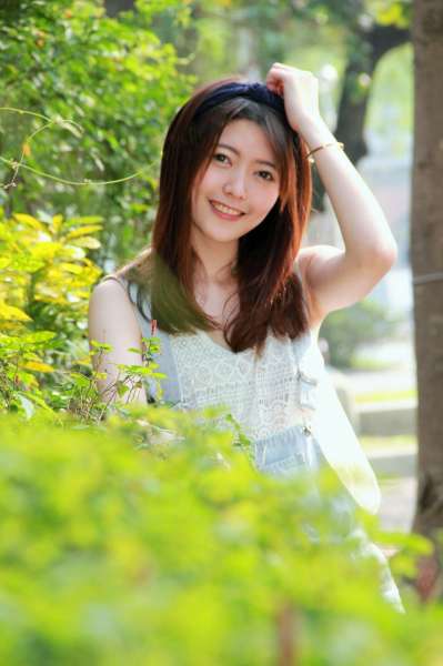 薛薛 - 台湾大学外拍 清纯写真图片