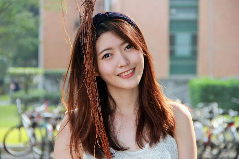 薛薛 - 台湾大学外拍 清纯写真图片