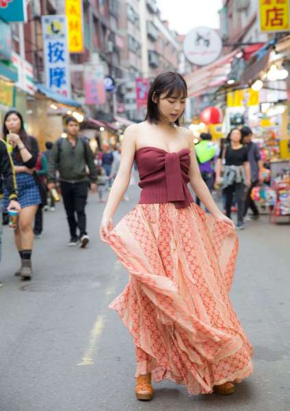 池上紗理依 「360°全方位系モグラ美少女」女优写真套图