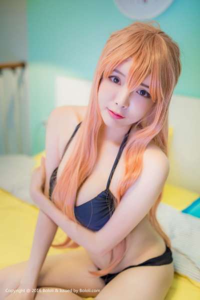 夏小秋秋秋 - cos皆川茜 巨乳写真套图