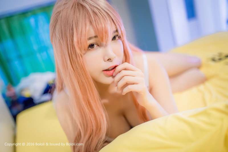 夏小秋秋秋 - cos皆川茜 巨乳写真套图