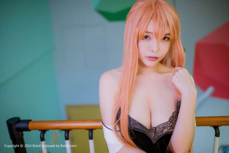 夏小秋秋秋 - cos皆川茜 巨乳写真套图