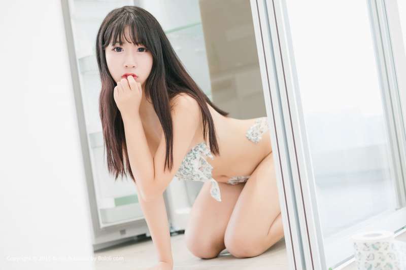 猫九酱Sakura - 性感美女黑色情趣诱惑图片