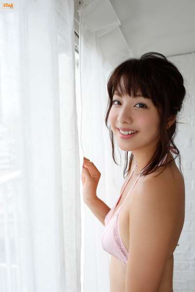 本郷杏奈 性感熟女写真套图