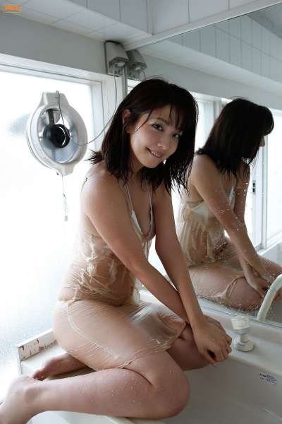 本郷杏奈 性感熟女写真套图