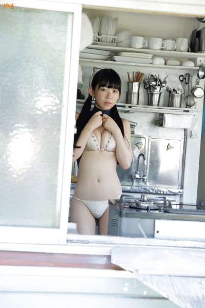 長澤茉里奈 女优诱惑写真套图