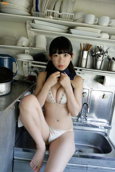 長澤茉里奈 女优诱惑写真套图