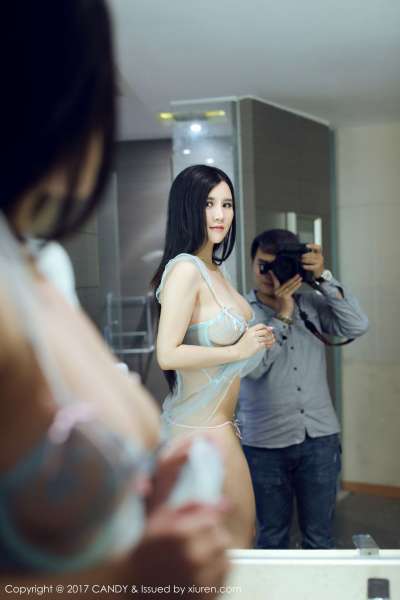 Sukki可儿 - 黄金比基尼+长腿透视内衣浴室湿身诱惑