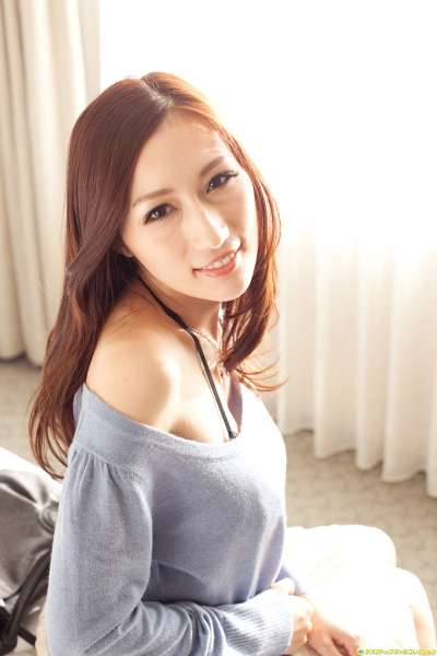 京香JULIA 《クビれた腰と101cmJcupの特大おっぱい！！》性感女优套图