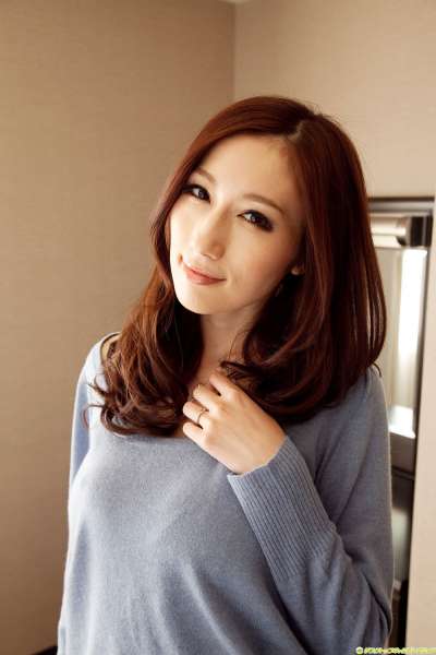京香JULIA 《クビれた腰と101cmJcupの特大おっぱい！！》性感女优套图