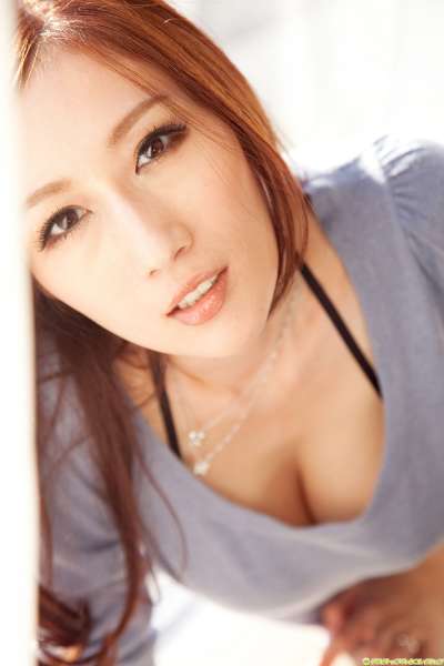 京香JULIA 《クビれた腰と101cmJcupの特大おっぱい！！》性感女优套图