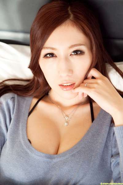 京香JULIA 《クビれた腰と101cmJcupの特大おっぱい！！》性感女优套图