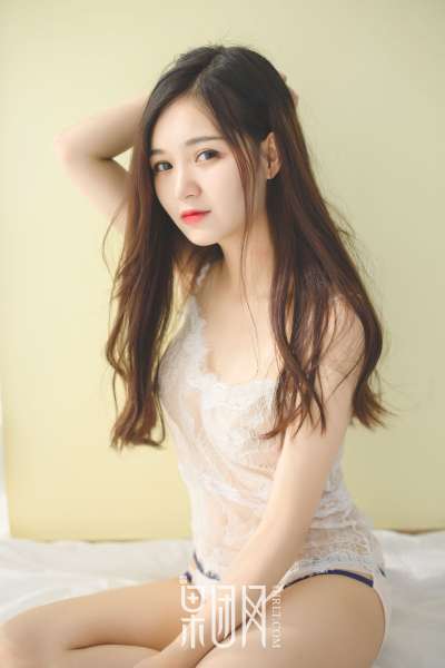 尹意纯 - 清纯玉女 bf衬衫风~蕾丝内衣