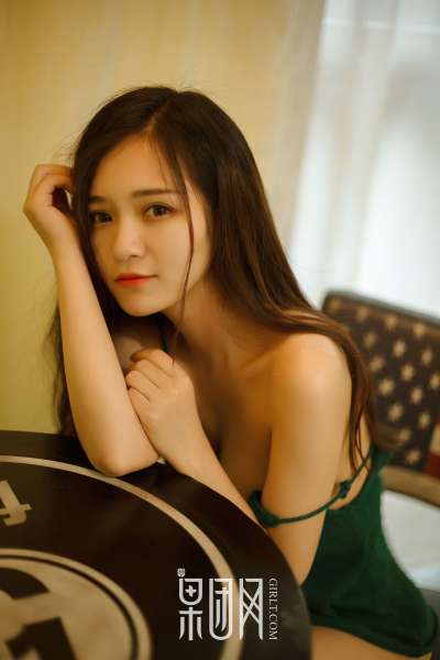 尹意纯 - 清纯玉女 bf衬衫风~蕾丝内衣
