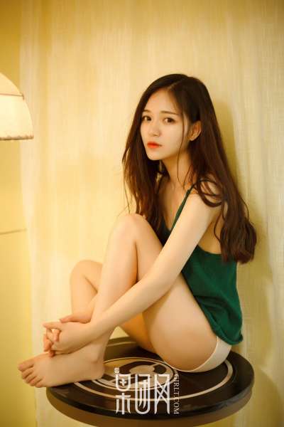 尹意纯 - 清纯玉女 bf衬衫风~蕾丝内衣