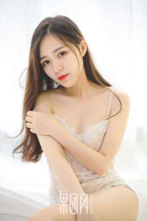 尹意纯 - 清纯玉女 bf衬衫风~蕾丝内衣