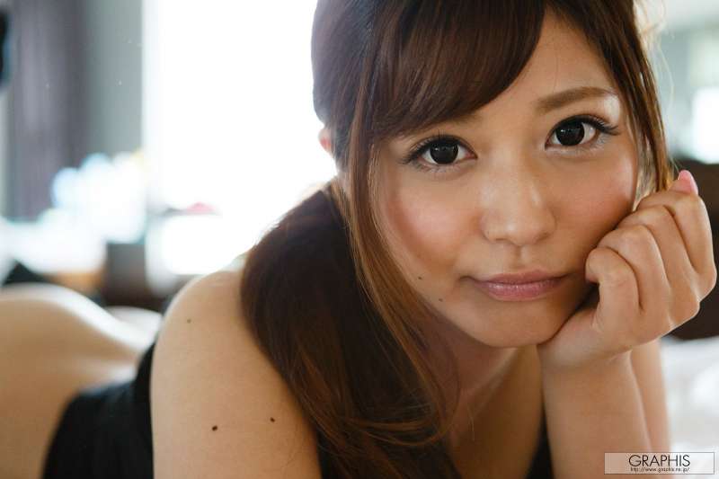 さとう遥希佐藤遥希~巨乳性感美女诱惑