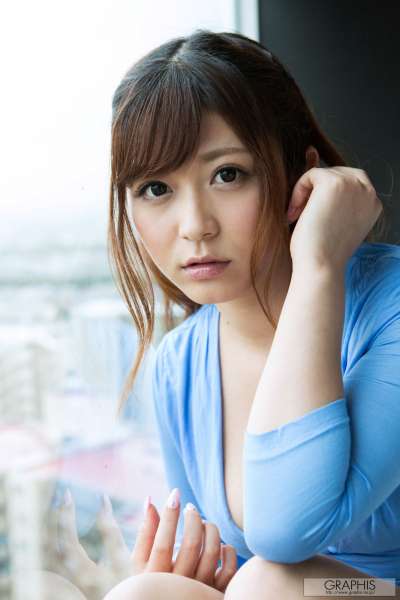 さとう遥希佐藤遥希~巨乳性感美女诱惑