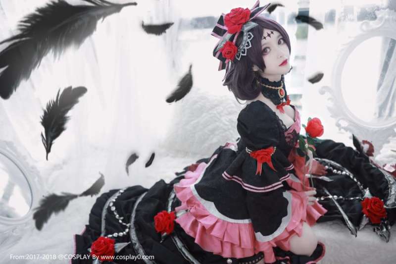 王者荣耀游戏女主哥特露娜美腿诱惑Cosplay图片