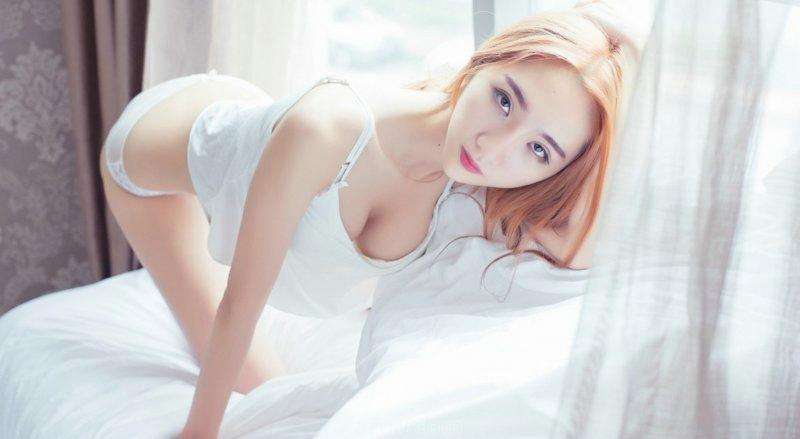 性感女王颜素高挑美腿Cosplay性感小野猫私房写真