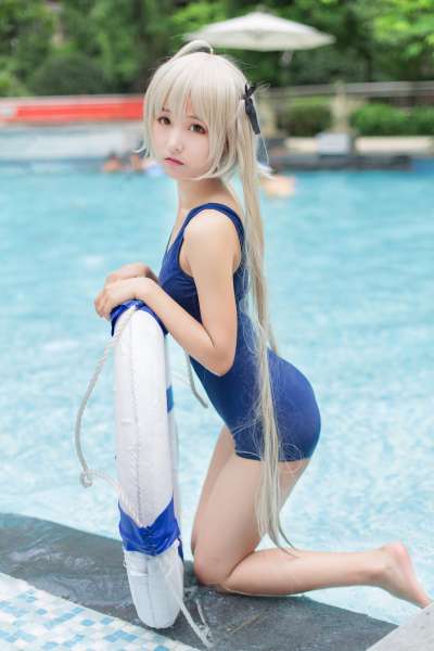 缘之空cos春日野穹校园泳衣清凉写真