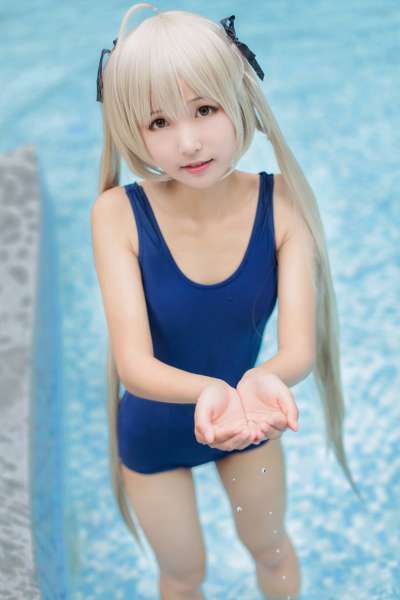 缘之空cos春日野穹校园泳衣清凉写真