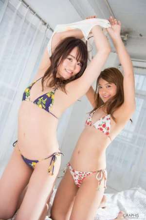 松田美子 ＆ 桜もこ ~性感写真套图