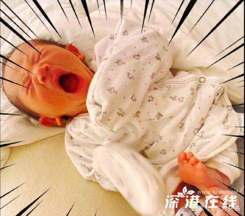 陈小春二胎儿子正面照 陈小春二儿子叫什么？长得像谁？【图】