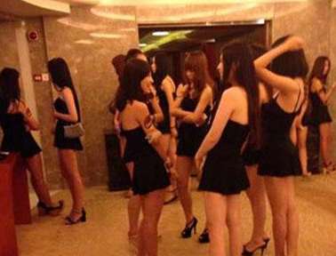av中群P是如何分配搭档的 