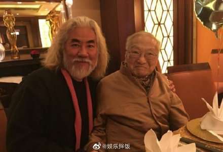 张纪中发文缅怀金庸：你的精神已融入我们每个人心中