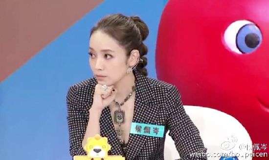 侯佩岑首次大方回应公公百万欠债：与先生对此一无所悉 不过问长辈事