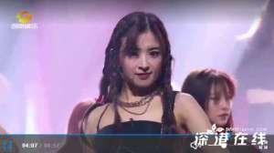 张含韵非洲舞solo第一 超强台风惊艳全场！