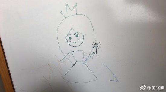 黄晓明零点发文为baby庆生 